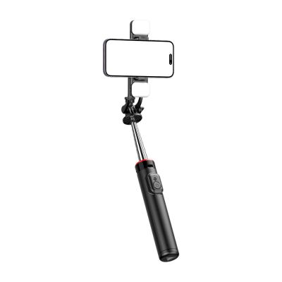2. Selfie stick WC13YDS telescopic tripod 1.3m with double lamp and phone holder - black