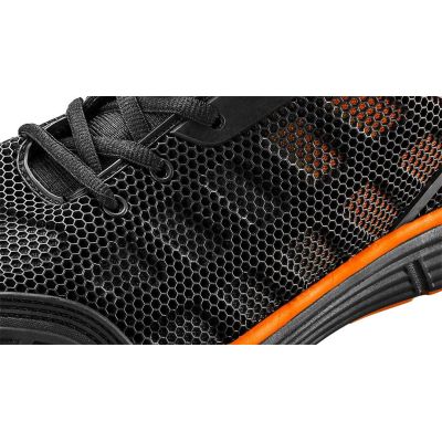 4. NEO tools 82-097 safety shoes