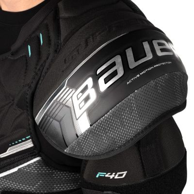 7. Bauer Supreme F40 Intermediate hockey shoulder pads