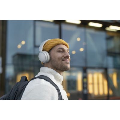 2. Philips 5000 series TAH5209WT/00 headphones/headset Wireless Headband Calls/Music Bluetooth White