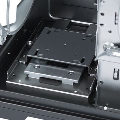 8. PHANTEKS Enthoo Pro Case