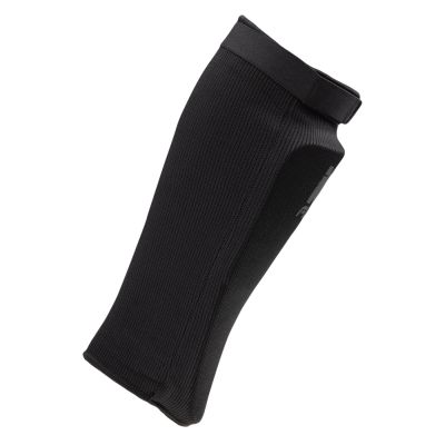 6. Iq Maparo Shin Guards 92800350289