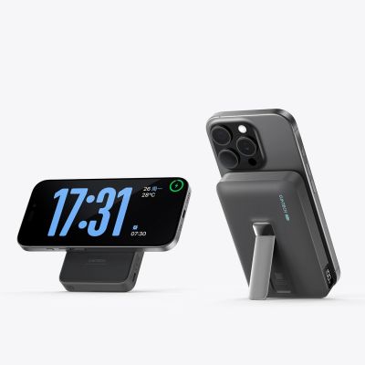 5. Cuktech WPB100 10000 mAh Qi2 Magnetic Powerbank 30W with Stand - Black