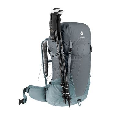 12. Deuter Futura 32L Backpack 3400821-4409