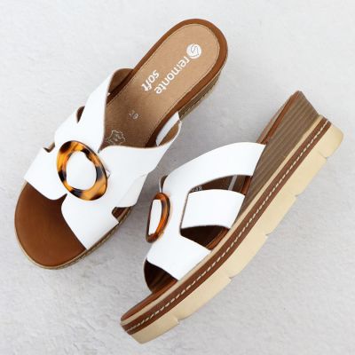 4. Women's leather wedge sandals white Remonte D2L52-80