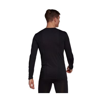 4. adidas TechFit Compression T-shirt M GU7339