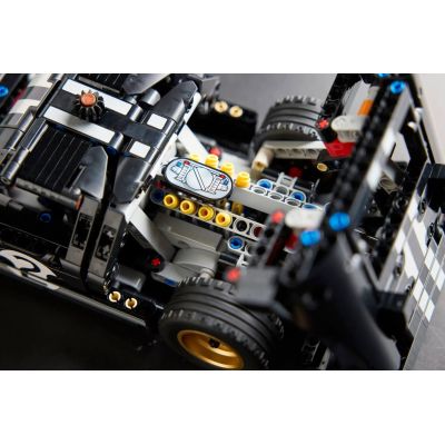 8. LEGO Technic 42223 1966 Ford GT40 MKII Race Car