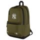 2. New Era MLB New York Yankees Delaware Backpack 60856126 Green One Size