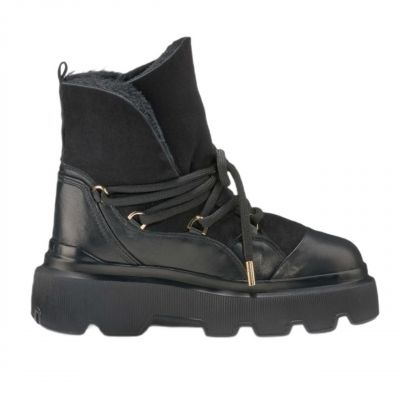 6. Inuikii Endurance W 75202-112 Snow Boots