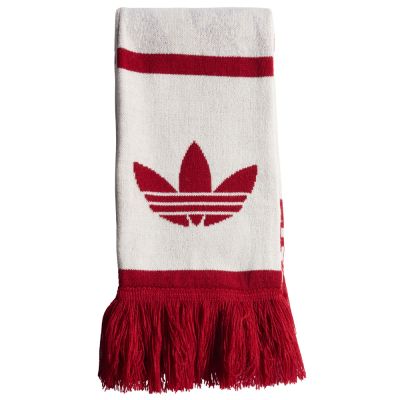 2. Adidas Liverpool FC scarf KR0347