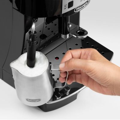 5. DeLonghi ECAM 22.112.B Automatic Espresso Machine
