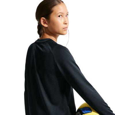 4. Nike Dri-Fit Park VIII Longsleeve Kids T-Shirt Black HV8239 010