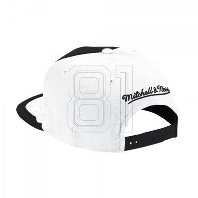 2. Mitchell &amp; Ness NBA Chicago Bulls Day One Snapback Bulls cap 6HSSMM19224-CBUWHBK