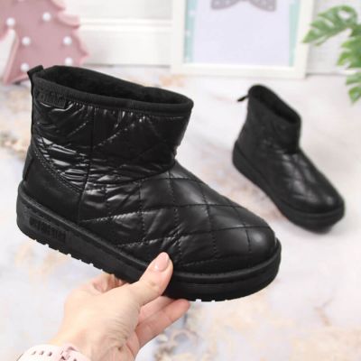 3. Big Star Jr INT1793B quilted insulated snow boots