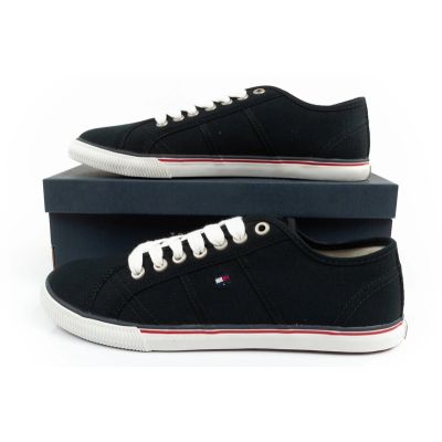 25. Tommy Hilfiger M FM56816983 shoes