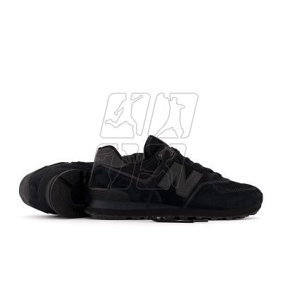 15. New Balance M ML574EVE shoes