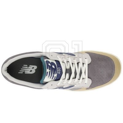 3. New Balance sports shoes M BB480LGB