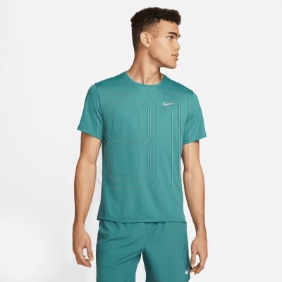 11. T-shirt Nike Dri-FIT UV Miler M DV9315-379