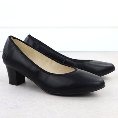3. Women's leather pumps with a low heel, black Rieker 44650