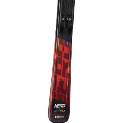 4. ROSSIGNOL HERO JR 130-150 XPJR7 ski set