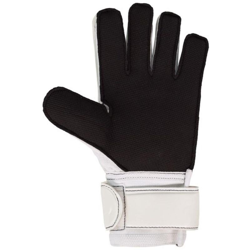 19. JUNIOR BEST SPORTING GOALKEEPER GLOVES SIZE 5