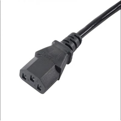2. Akyga AK-PC-05A Cable (Hybrid C/E/F (CEE 7/7) M - C13 M standard; 5m; black)