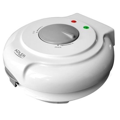14. ADLER AD 3038 waffle maker