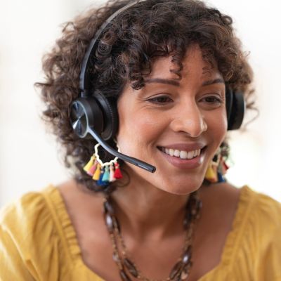 11. POLY Voyager 4320 USB-C Headset with BT700 Adapter and Charging Dock