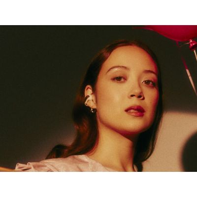 7. Bose Ultra Sunset Idiscent 881046-0900 Open-Back In-Ear Headphones