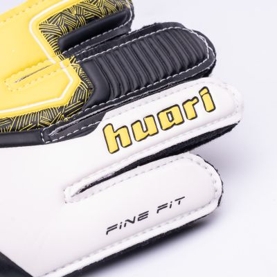 3. Huari Ibram Jr 92800602730 goalkeeper gloves