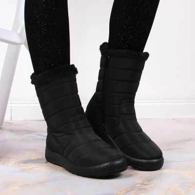 10. Insulated snow boots NEWS IN EVE378A
