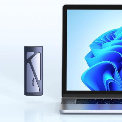 7. Ugreen CM578 15512 enclosure for M.2 NVMe 10Gbps drive - black + USB-C / USB-A cable + USB-C / USB-C cable