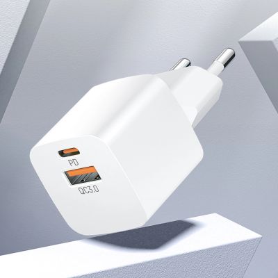 8. Wozinsky CMWCW 20W USB-C / USB-A Wall Charger - White