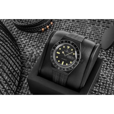 5. TIMEX Q Reissue TW2U61600 Men's Watch + BOX