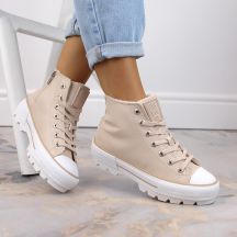 Sneakers insulated on the platform Big Star W INT1903B beige