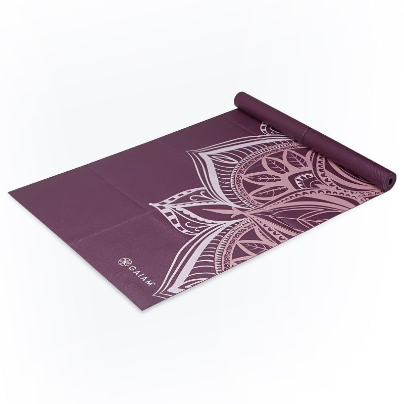 3. Gaiam Cranberry Point 2 MM 63640 yoga mat