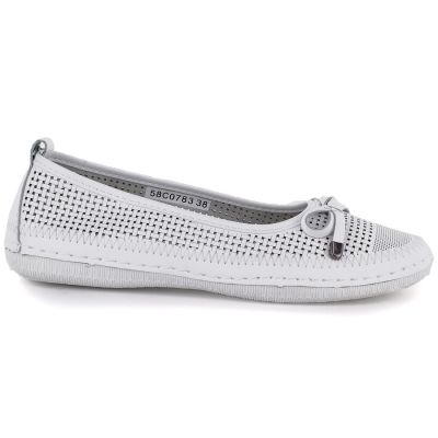 2. Women's leather ballerinas openwork white Artiker 58C0783