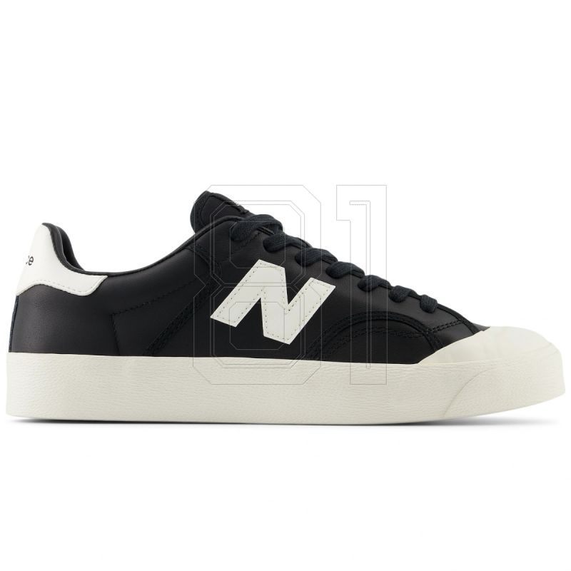 6. New Balance unisex BB100LBK shoes