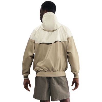 2. Men's Nike Sportswear Windrunner Jacket beige DA0001 297