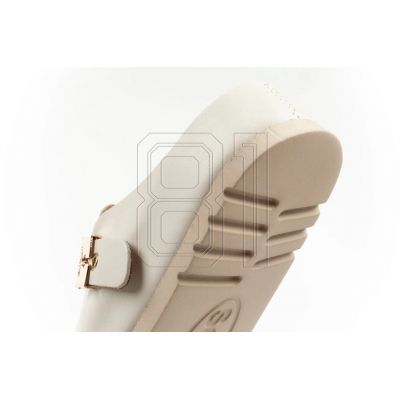7. Scholl Grace W F306821171 Flip-Flops