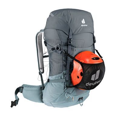 5. Deuter Futura 32L Backpack 3400821-4409