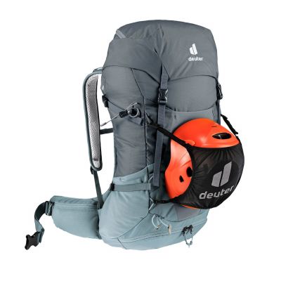 5. Deuter Futura 32L Backpack 3400821-4409