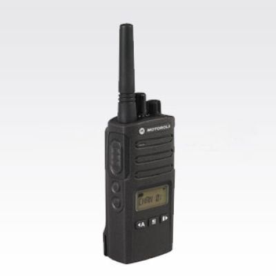 18. MOTOROLA XT 460 Two-Way Radio