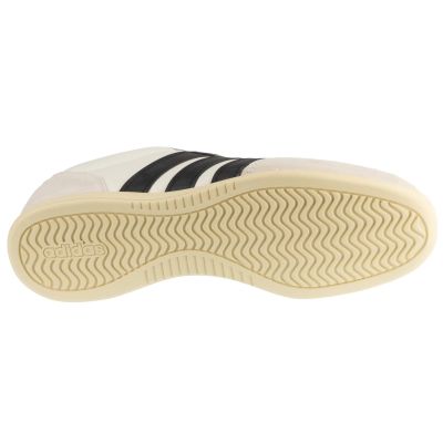 4. adidas Barreda Lo JR4618 White 41 1/3