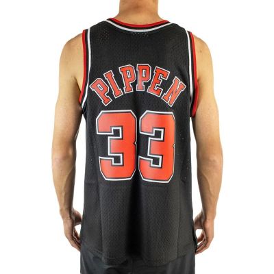 2. Mitchell & Ness Men's Chicago Bulls NBA Swingman Alternate Jersey Bulls 97 Scottie Pippen SMJYGS18151-CBUBLCK97SPI