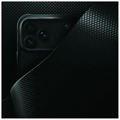 10. Uniq Keva Magclick Charging Case for iPhone 18 Pro Max / 17 Pro Max - Black