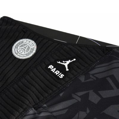 4. Air Jordan x Paris Saint-Germain PSG Hyperstorm Neckwarmer - J.100.8715.091