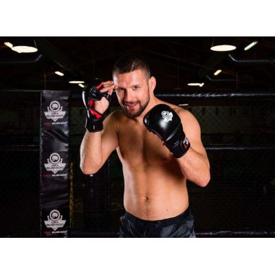 2. MMAsparring gloves L/XL - Phantom Red - Valor Series | DBX Bushido