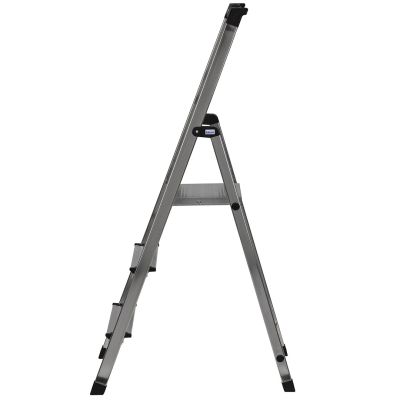 2. Krause Solidy 126214 3-step freestanding ladder