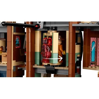 17. LEGO Icons 11370 - Stranger Things: Creel House